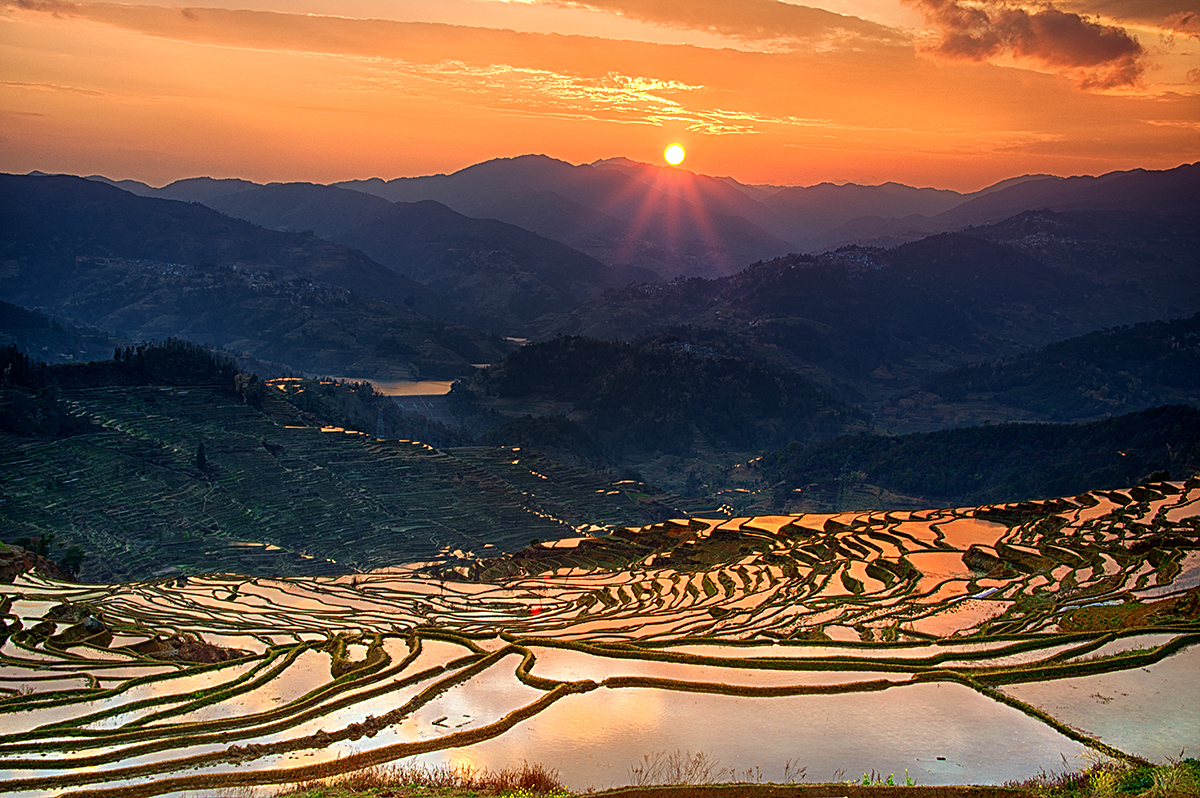 Sunset at Honghe Rice Terraces