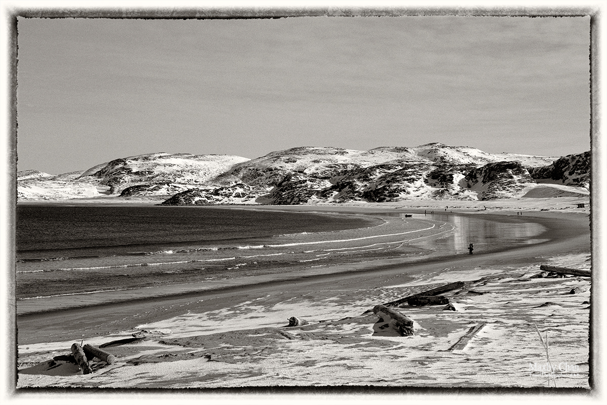 The beach facing the Barents sea